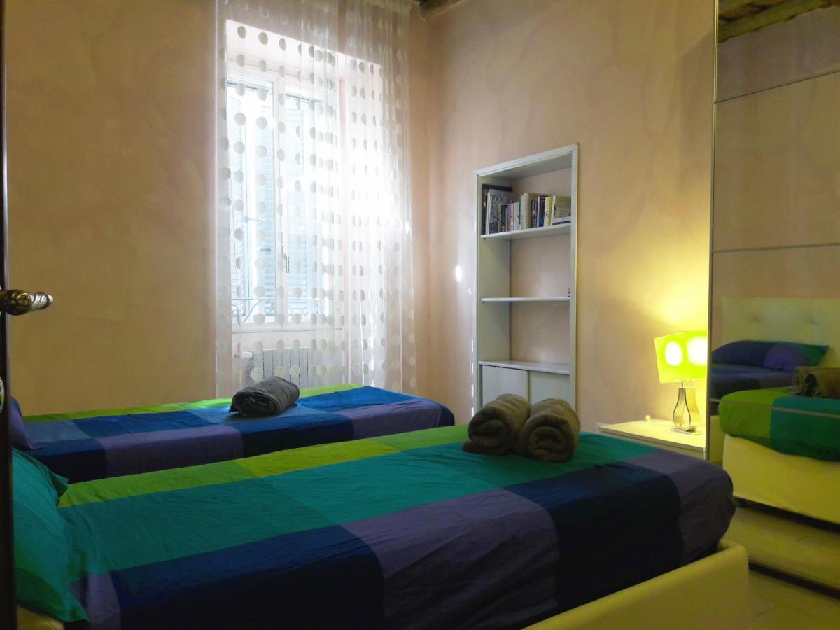 Apartment Anastasia - Hidden Balcony Inside Trastevere *